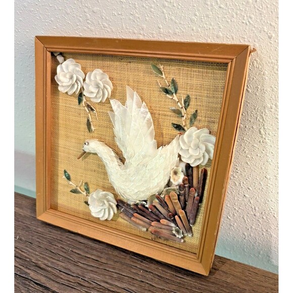 Vintage Shell Art Swan Wall Picture - Picture 4 of 8